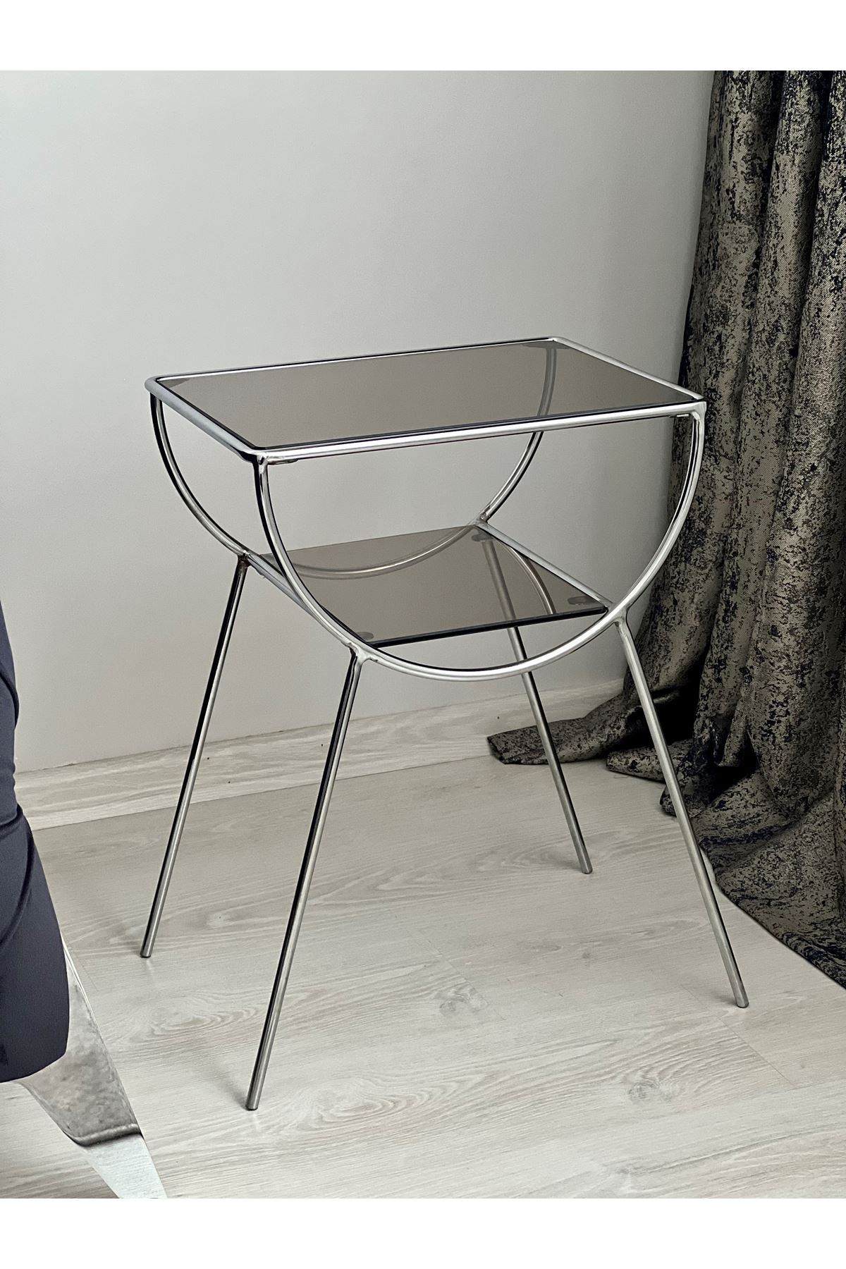 Pars Metal Camlı Yan Sehpa Gümüş-Bronz