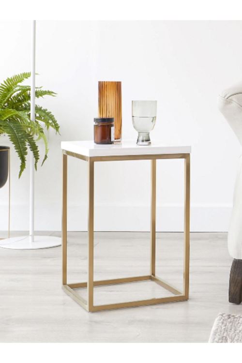 Kare Gold Ahsap Raflı Yan Sehpa